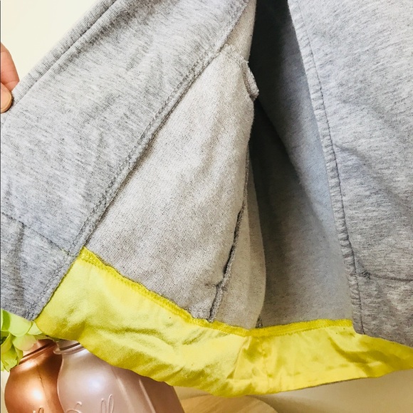 Oakley Heathered Gray Peplum Sweater Jacket - Picture 4 of 6